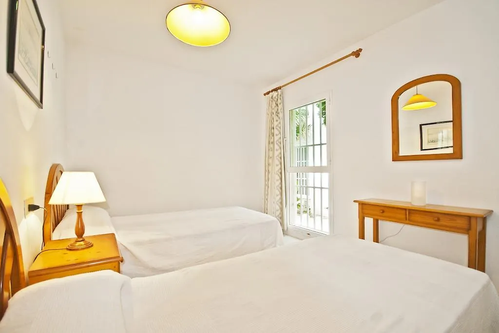 아파트 Apartamentos Llevant 포엔샤 항구